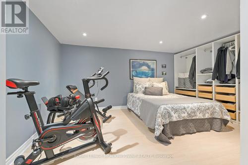 47 Dawson Crescent, Halton Hills, ON - Indoor Photo Showing Bedroom