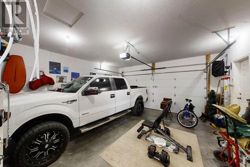 1270 Vista Heights Drive, Ashcroft, BC - Indoor Photo Showing Garage