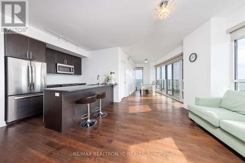 3203 - 2212 Lake Shore Boulevard W, Toronto, ON - Indoor