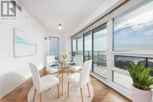 3203 - 2212 Lake Shore Boulevard W, Toronto, ON - Indoor Photo Showing Dining Room