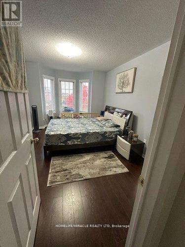 590 Lott Crescent N, Milton, ON - Indoor Photo Showing Bedroom