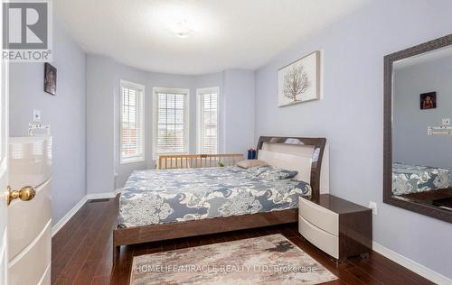 590 Lott Crescent N, Milton, ON - Indoor Photo Showing Bedroom