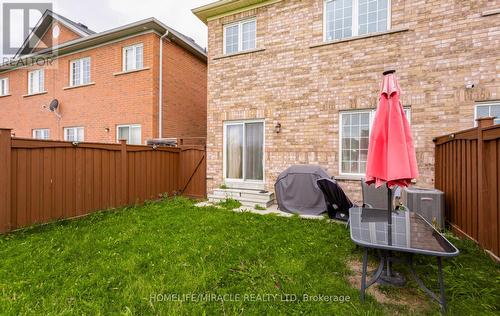 590 Lott Crescent N, Milton, ON - Outdoor With Exterior