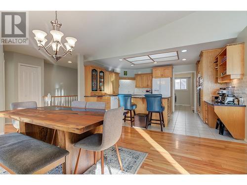 41 Kestrel Place, Vernon, BC - Indoor Photo Showing Dining Room