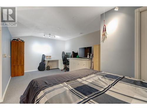 41 Kestrel Place, Vernon, BC - Indoor Photo Showing Bedroom