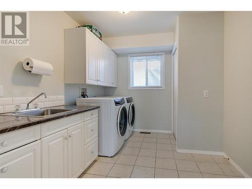 41 Kestrel Place, Vernon, BC - Indoor Photo Showing Laundry Room