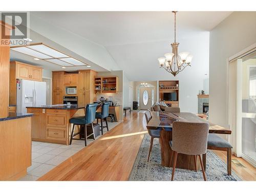 41 Kestrel Place, Vernon, BC - Indoor Photo Showing Dining Room