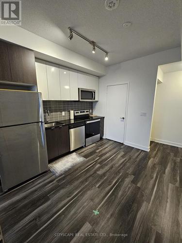 605 - 859 The Queensway, Toronto, ON - Indoor Photo Showing Kitchen With Stainless Steel Kitchen