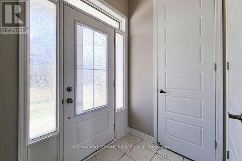 895 Ash Gate, Milton, ON - Indoor Photo Showing Other Room