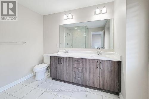 895 Ash Gate, Milton, ON - Indoor Photo Showing Bathroom