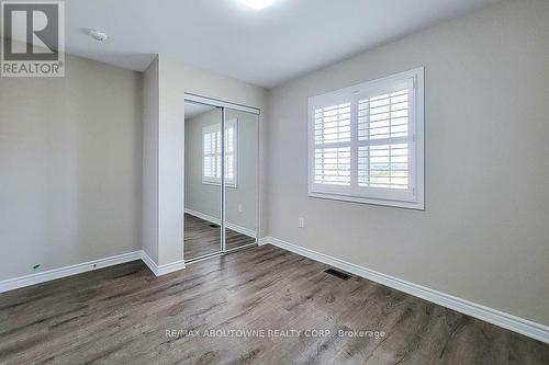 895 Ash Gate, Milton, ON - Indoor Photo Showing Other Room