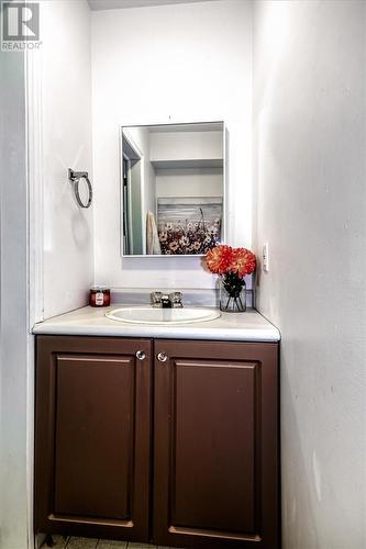 165 Gemma Street, Sudbury, ON - Indoor Photo Showing Bathroom