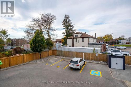 750 Albert Street, Oshawa, ON - Outdoor