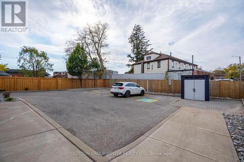 750 Albert Street, Oshawa, ON - Outdoor