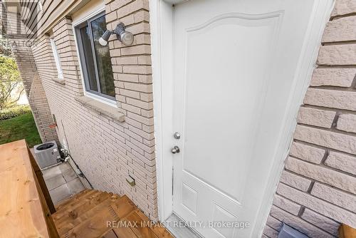 261 Kensington Crescent, Oshawa, ON -  Photo Showing Other Room