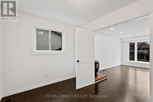 261 Kensington Crescent, Oshawa, ON - Indoor Photo Showing Other Room