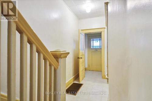 1261 Gerrard Street E, Toronto, ON - Indoor Photo Showing Other Room