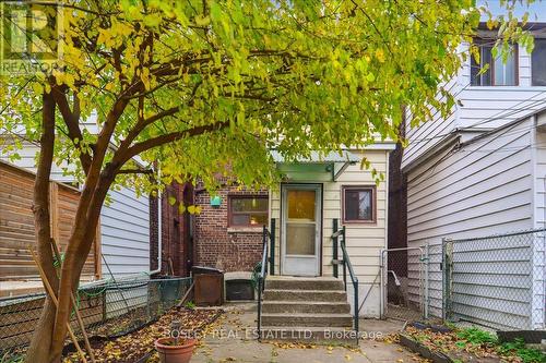 1261 Gerrard Street E, Toronto, ON - Outdoor