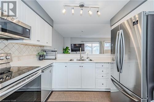 426 Grange Road Unit# 6, Guelph, ON - Indoor Photo Showing Kitchen With Stainless Steel Kitchen With Double Sink With Upgraded Kitchen