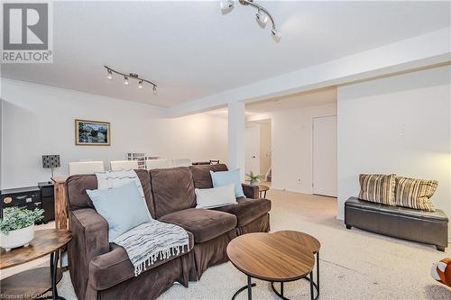 426 Grange Road Unit# 6, Guelph, ON - Indoor Photo Showing Living Room