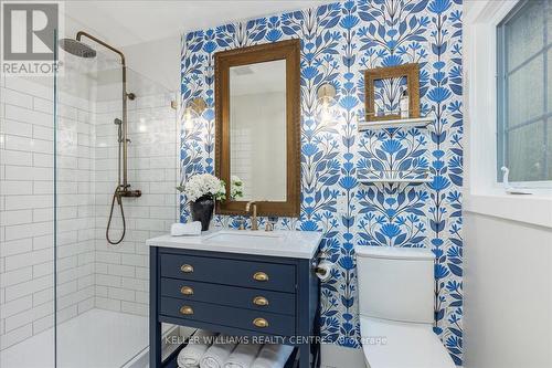 27 Broadview Avenue, Georgina, ON - Indoor Photo Showing Bathroom