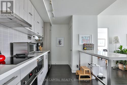 802 - 180 Enterprise Boulevard, Markham, ON - Indoor Photo Showing Kitchen