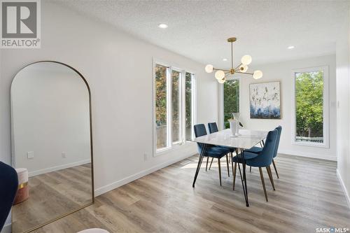 70 Duncan Crescent, Saskatoon, SK - Indoor Photo Showing Dining Room