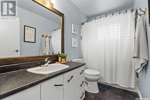 43 Galbraith Crescent, Saskatoon, SK - Indoor Photo Showing Bathroom