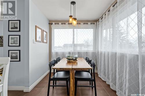 43 Galbraith Crescent, Saskatoon, SK - Indoor Photo Showing Dining Room