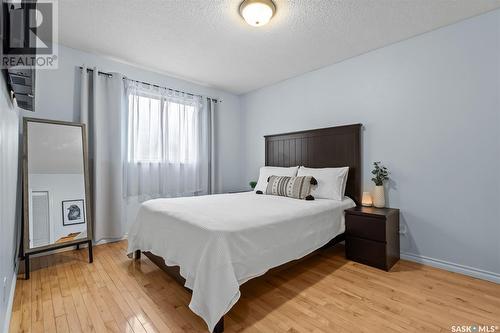 43 Galbraith Crescent, Saskatoon, SK - Indoor Photo Showing Bedroom