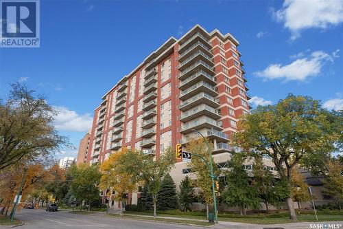 502 902 Spadina Crescent E, Saskatoon, SK - Outdoor With Facade