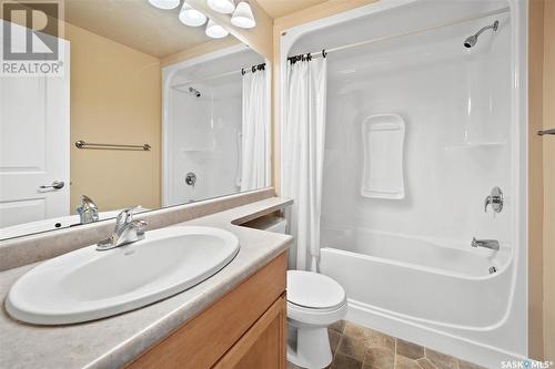 502 902 Spadina Crescent E, Saskatoon, SK - Indoor Photo Showing Bathroom