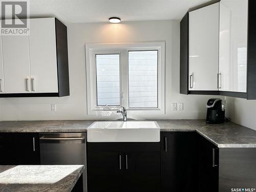 58 Dunfield Crescent, Meadow Lake, SK - Indoor Photo Showing Kitchen