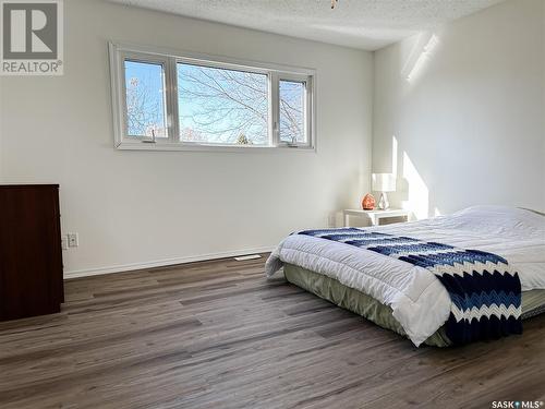 58 Dunfield Crescent, Meadow Lake, SK - Indoor Photo Showing Bedroom