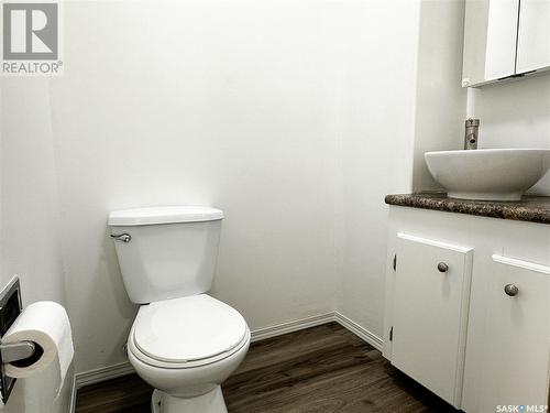 58 Dunfield Crescent, Meadow Lake, SK - Indoor Photo Showing Bathroom