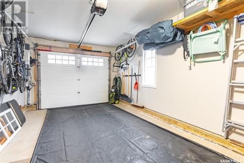 218 455 Rempel Lane, Saskatoon, SK - Indoor Photo Showing Garage