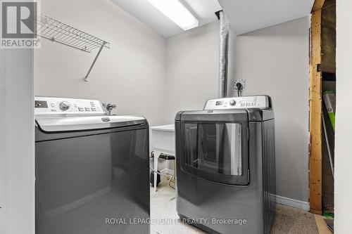 23 Shallice Court, Toronto, ON - Indoor Photo Showing Laundry Room