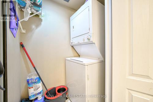 3105 - 60 Brian Harrison Way, Toronto, ON - Indoor Photo Showing Laundry Room