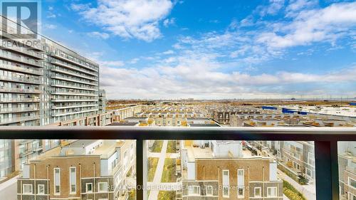 807 - 38 Honeycrisp Crescent, Vaughan, ON - Outdoor