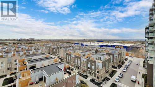 807 - 38 Honeycrisp Crescent, Vaughan, ON - Outdoor With View