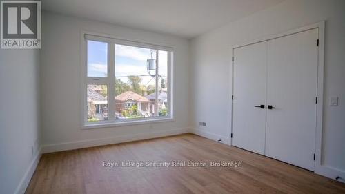 70 Chamberlain Avenue, Toronto, ON - Indoor Photo Showing Other Room