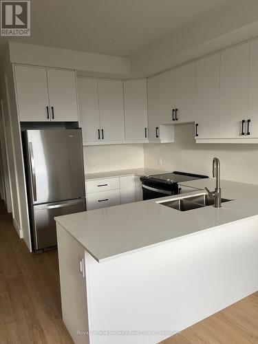 70 Chamberlain Avenue, Toronto, ON - Indoor Photo Showing Kitchen With Double Sink