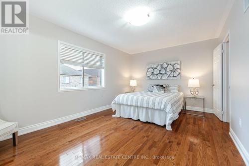 1016 Mccuaig Drive, Milton, ON - Indoor Photo Showing Bedroom