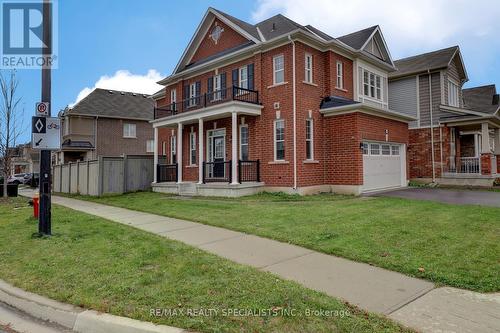 404 Clarkson Gate, Milton, ON - Outdoor With Facade