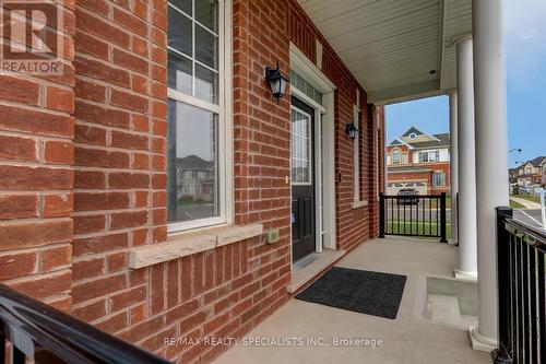 404 Clarkson Gate, Milton, ON - Outdoor With Exterior