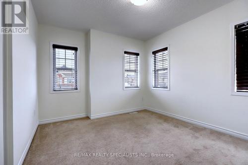 404 Clarkson Gate, Milton, ON - Indoor Photo Showing Other Room