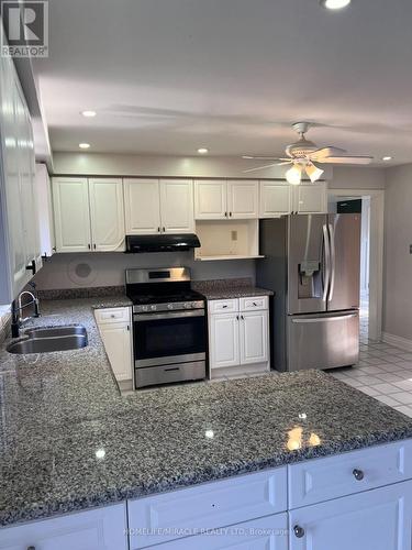 8 Ridelle Court, Brampton, ON - Indoor Photo Showing Kitchen With Double Sink