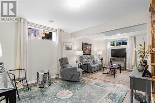 1740 Florence Street, Hawkesbury, ON - Indoor Photo Showing Living Room