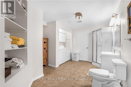 1740 Florence Street, Hawkesbury, ON - Indoor Photo Showing Bathroom