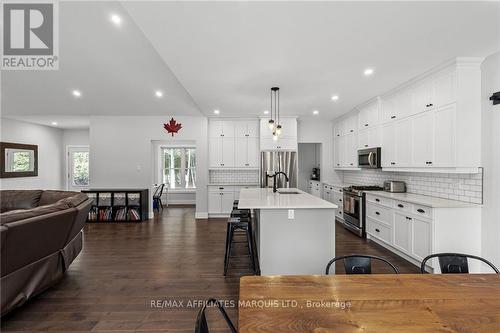 3399 Lakeshore Road, North Glengarry, ON - Indoor Photo Showing Other Room